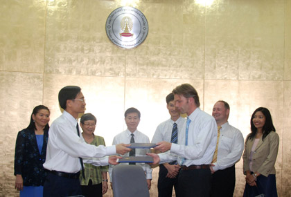 Cooperation agreement signing ceremony at Chulalongkorn University.